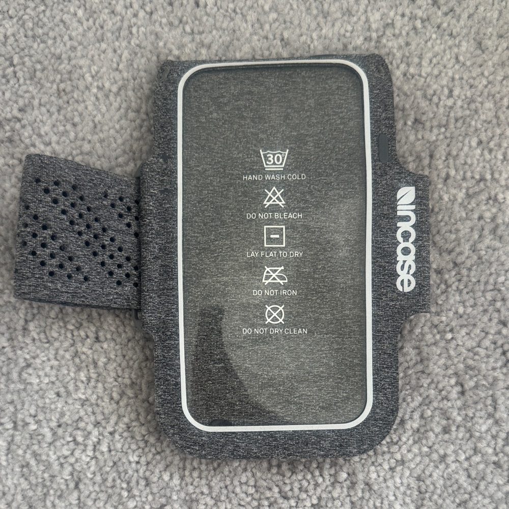 Incase Dark Gray Armband Phone Holder